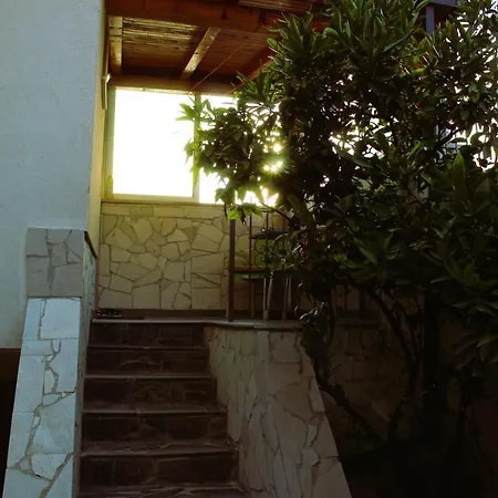 Apartment Silver Near Old Town *