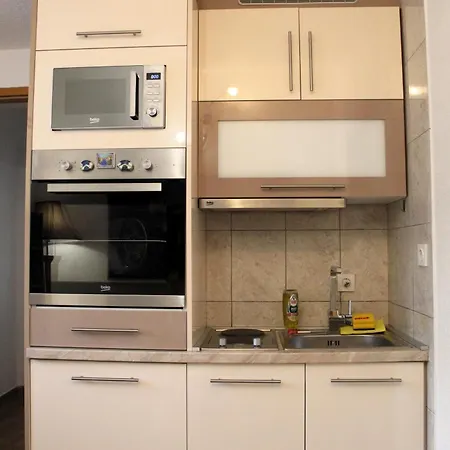 Silver Near Old Town Apartment Mostar